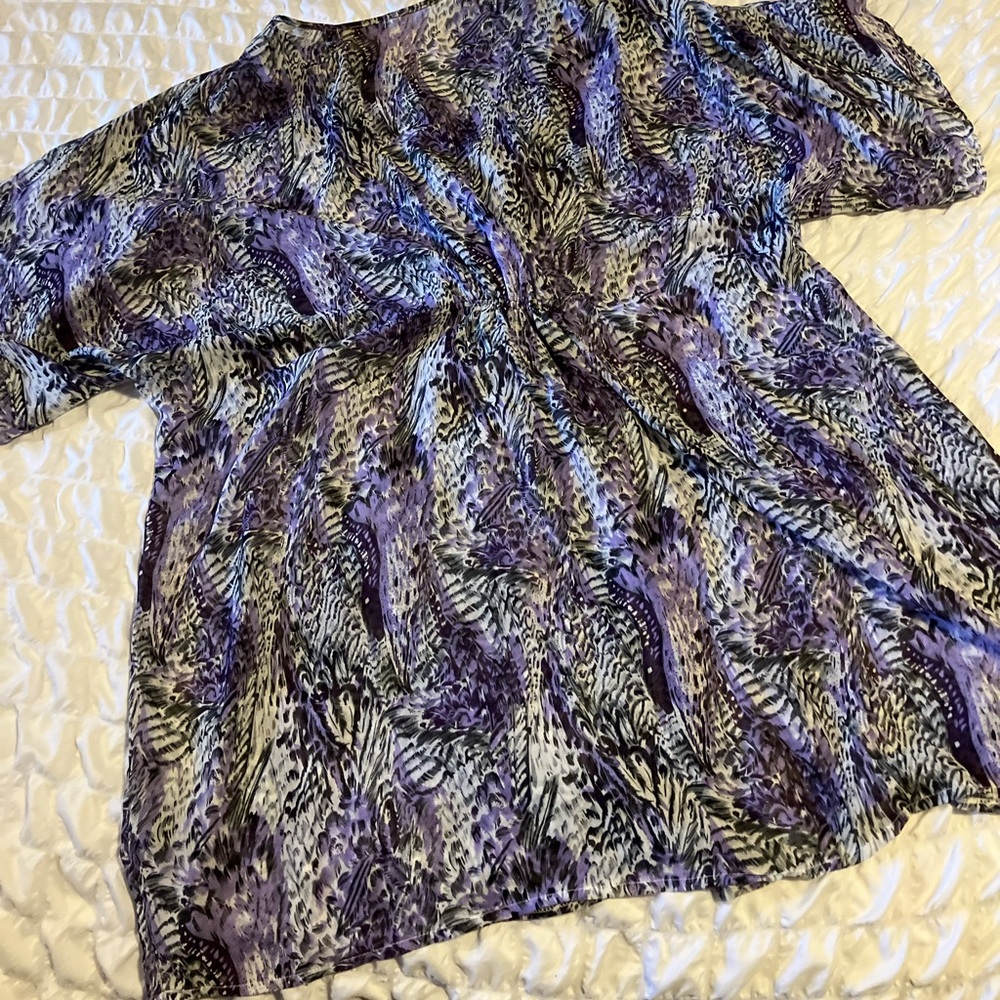 XL beach cover up in mint condition